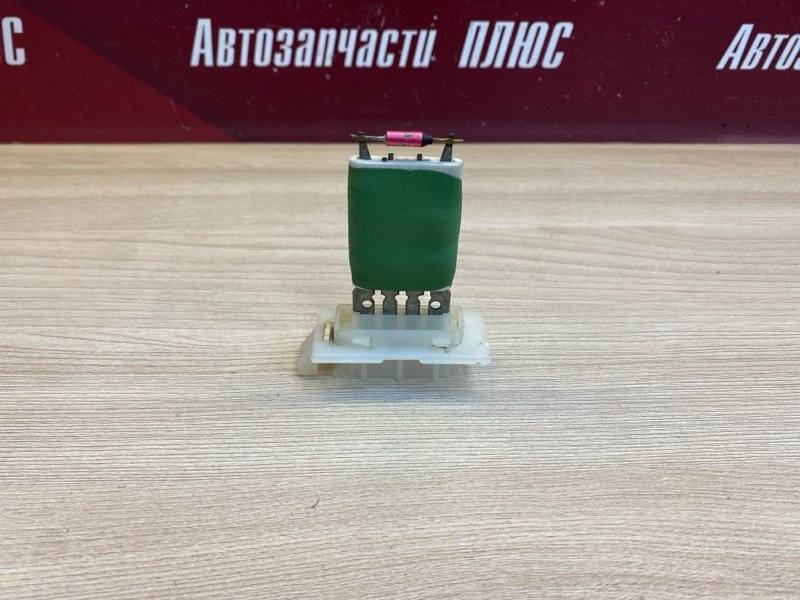 Резистор отопителя - фото 1