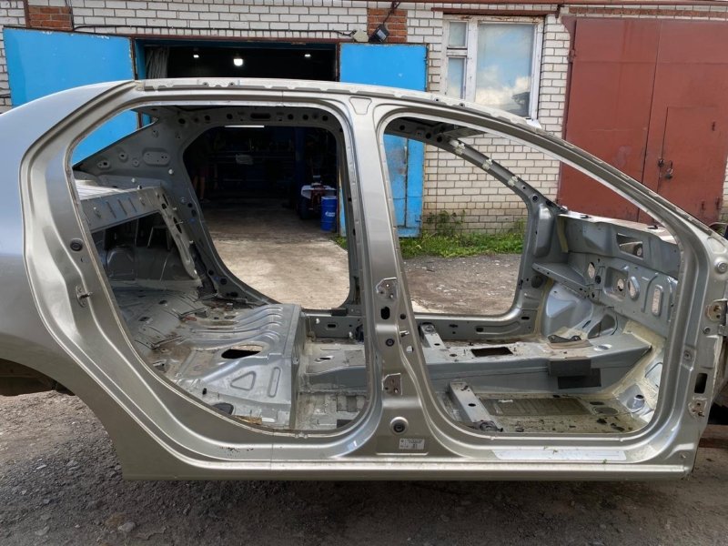 средняя стойка - фото 1