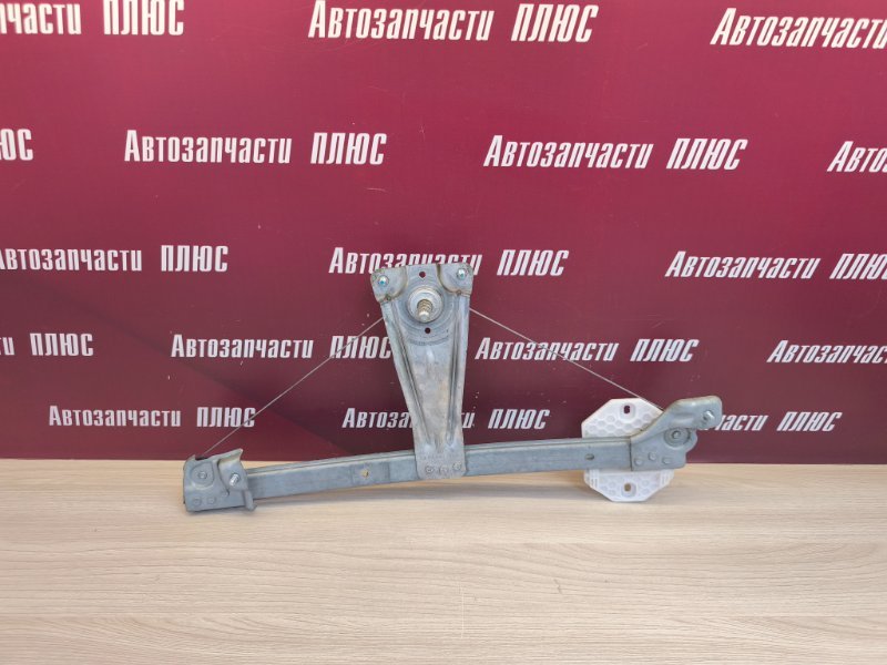 Стеклоподъемник    двери - фото 1