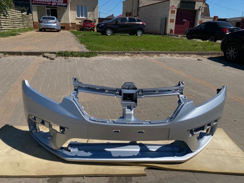 Бампер - фото 1