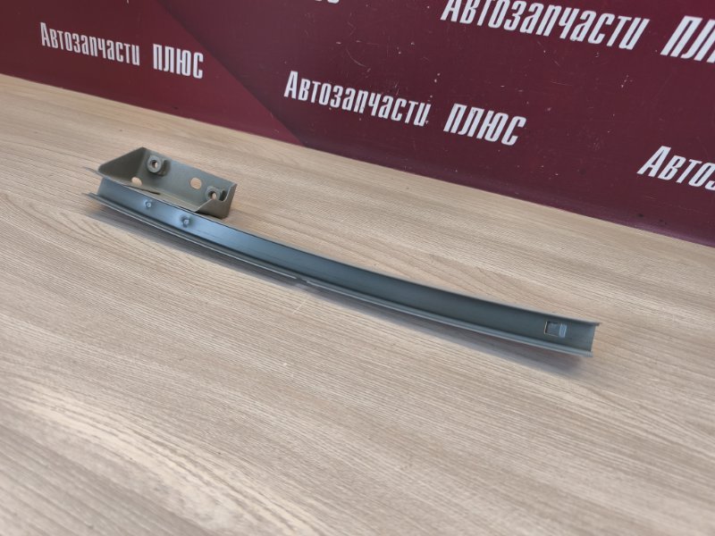 Направляющая стекла двери - фото 3