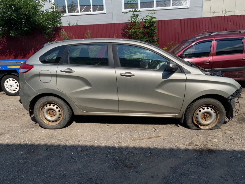 Машина в разбор - фото 2