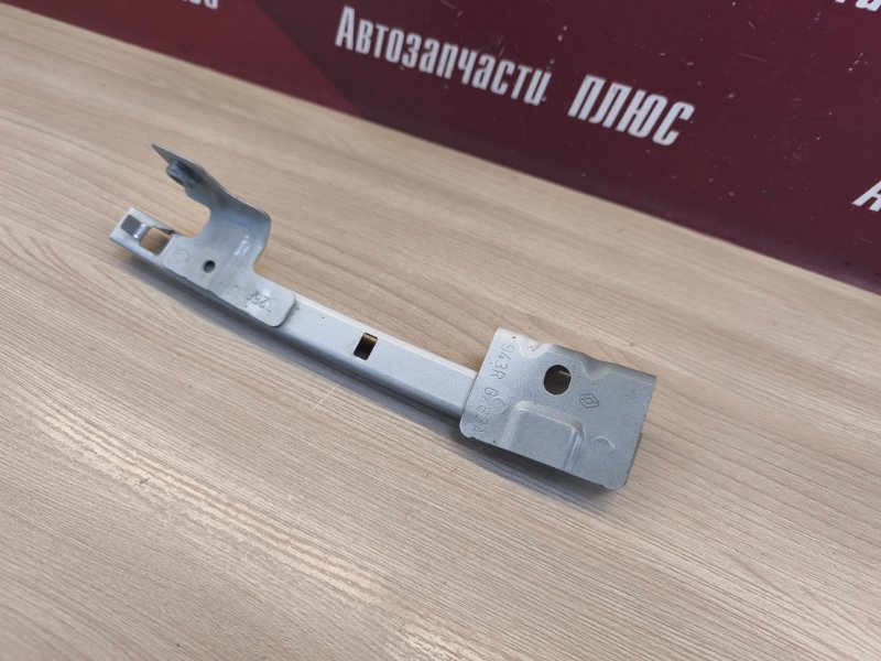 Направляющая стекла двери - фото 8