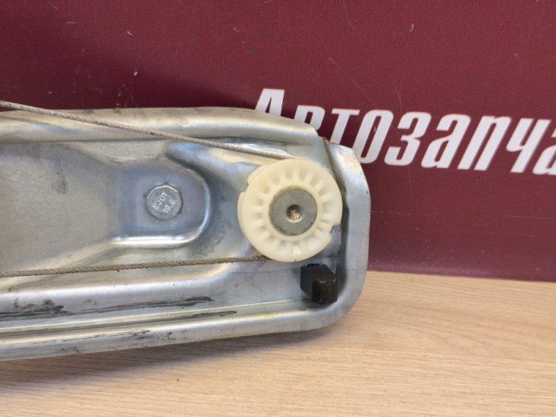 Стеклоподъемник    двери - фото 8