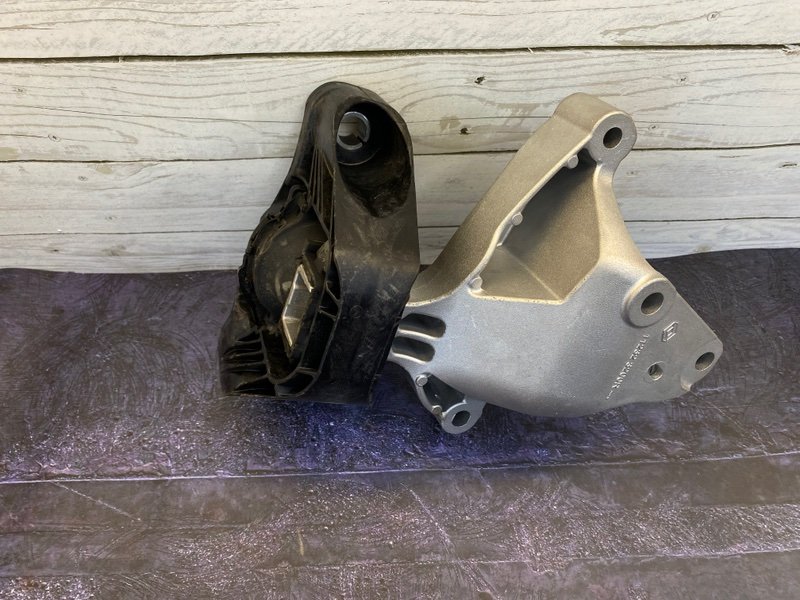 Опора двигателя - фото 2