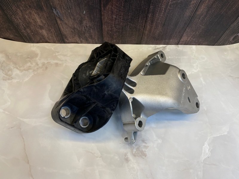 Опора двигателя - фото 2