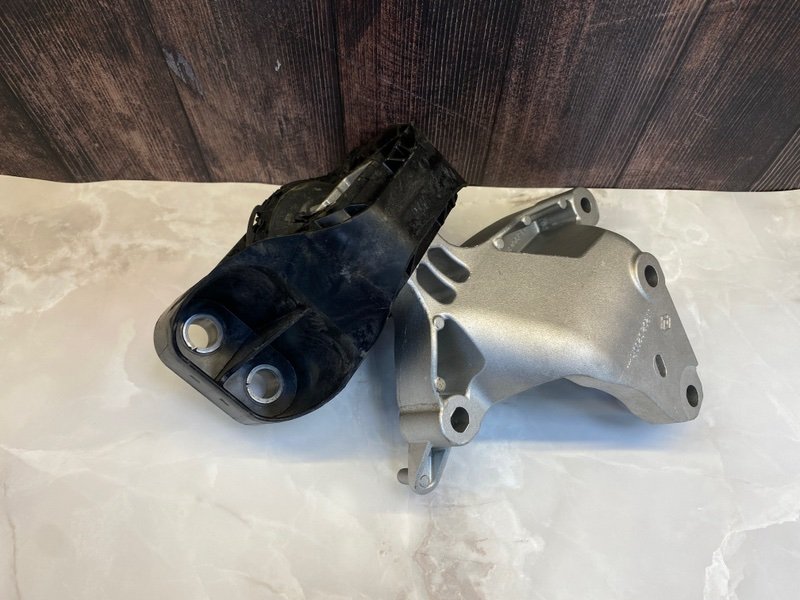 Опора двигателя - фото 2