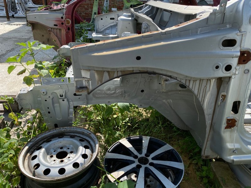 Лонжерон - фото 1