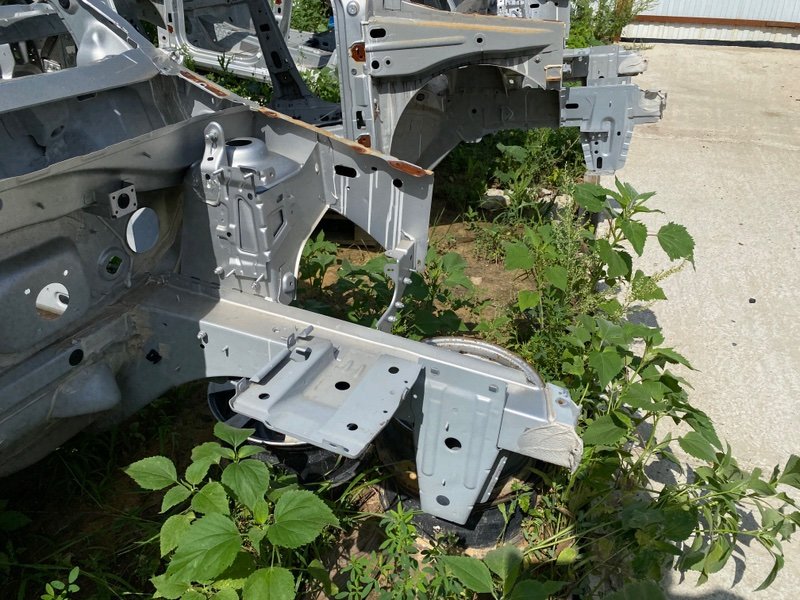 Лонжерон - фото 1