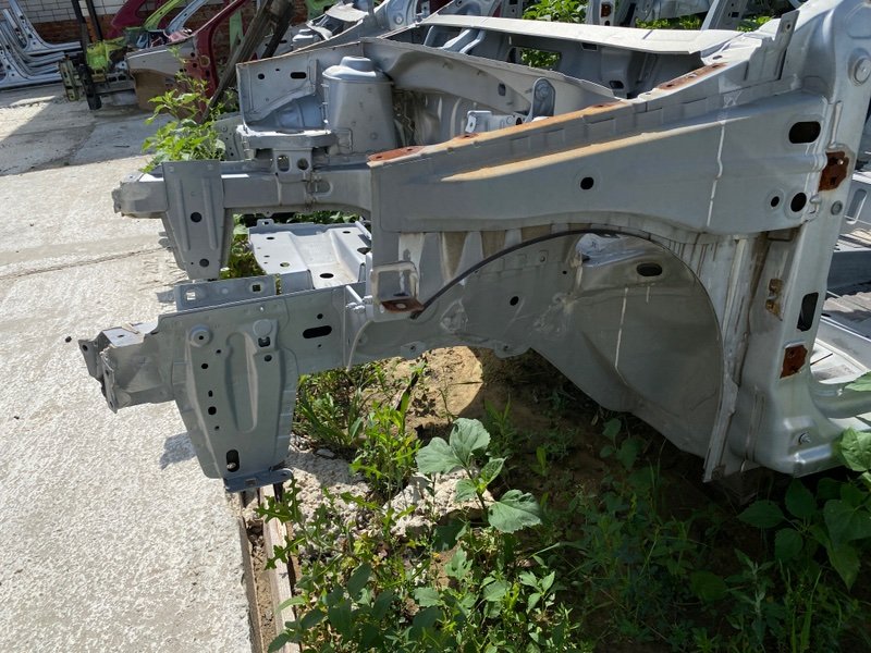 Лонжерон - фото 1