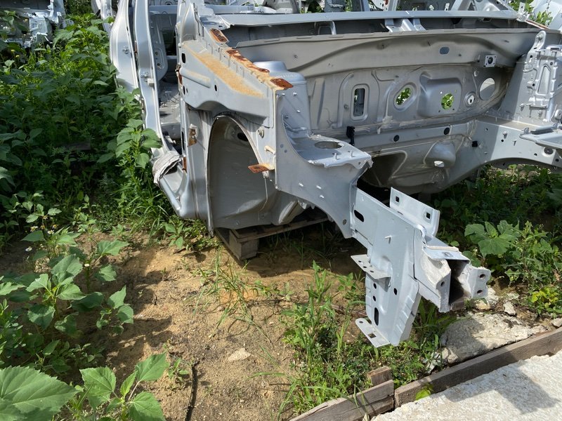 Лонжерон - фото 1