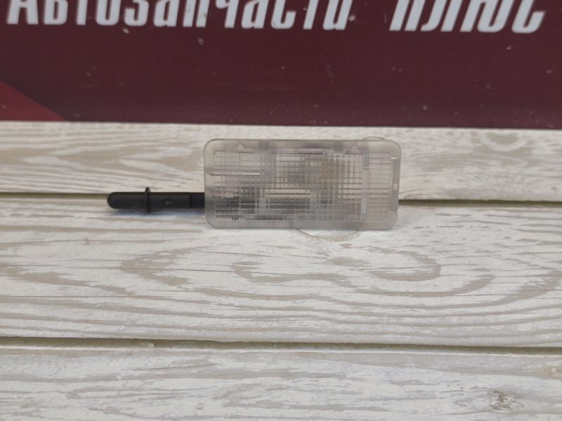 Плафон подсветки багажника - фото 2