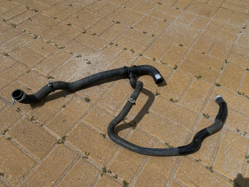 Патрубок радиатора - фото 2