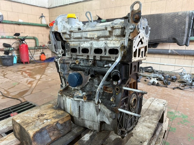 Двигатель - фото 2