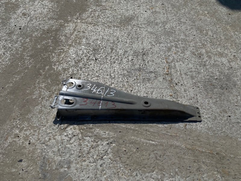 Усилитель лонжерона - фото 1