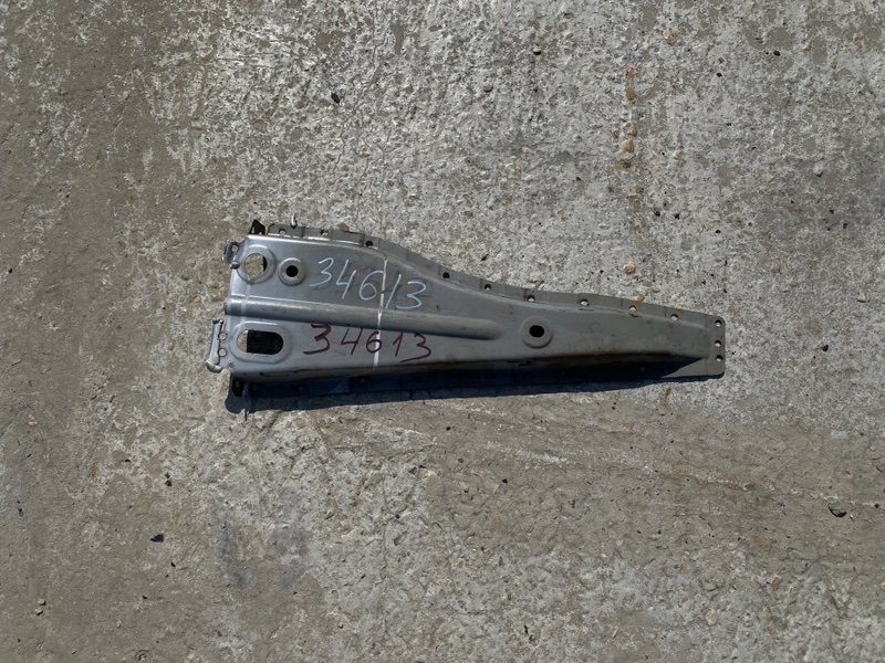 Усилитель лонжерона - фото 1