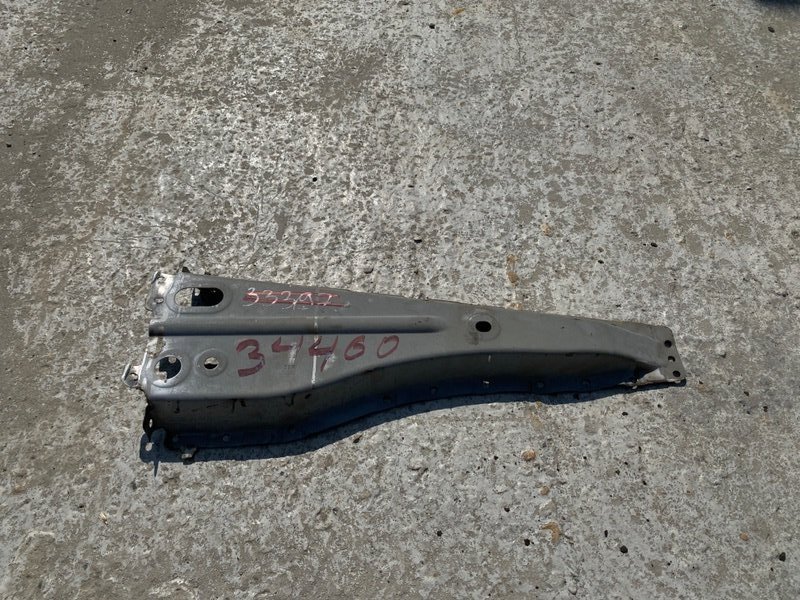 Усилитель лонжерона - фото 1