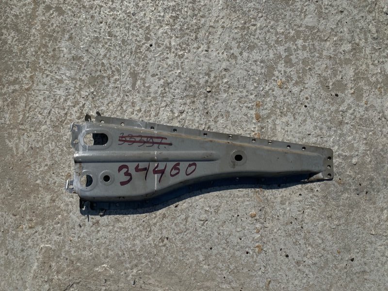 Усилитель лонжерона - фото 1