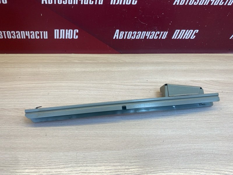 Направляющая стекла     двери - фото 5