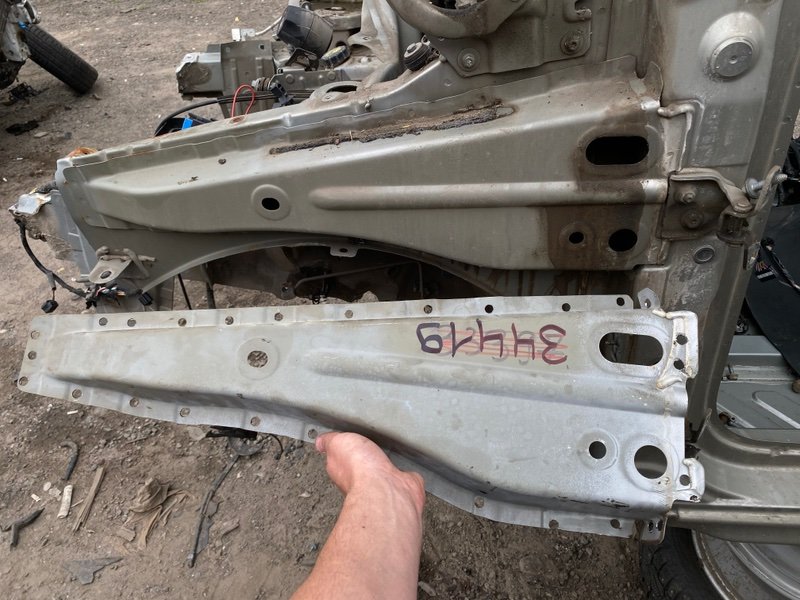 Усилитель лонжерона - фото 1