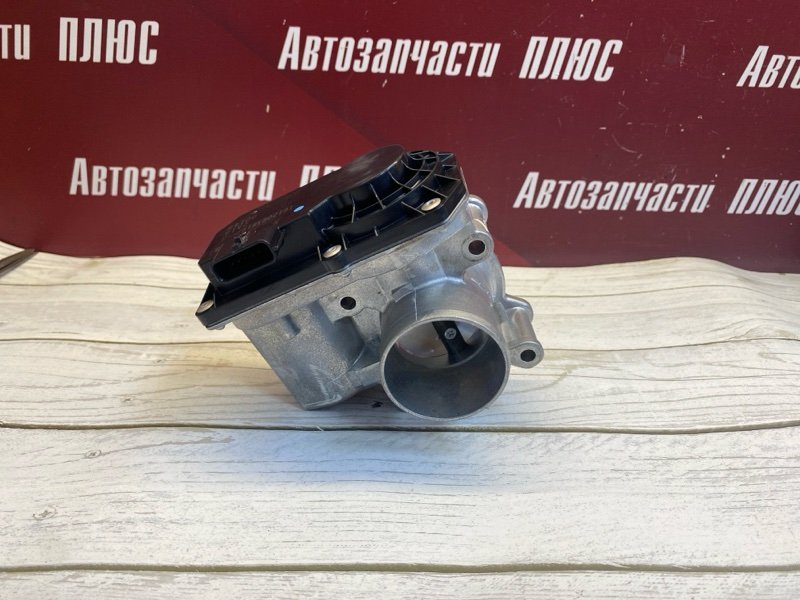 Дроссельная заслонка - фото 1