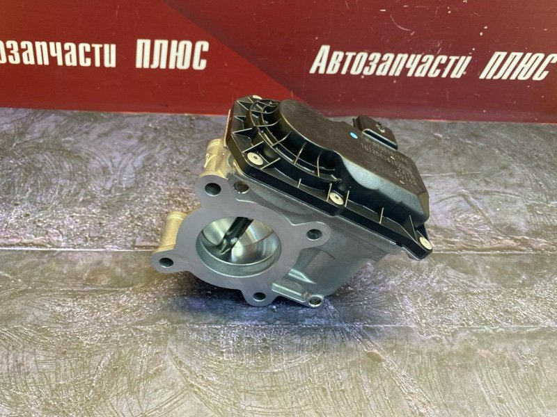 Дроссельная заслонка - фото 1