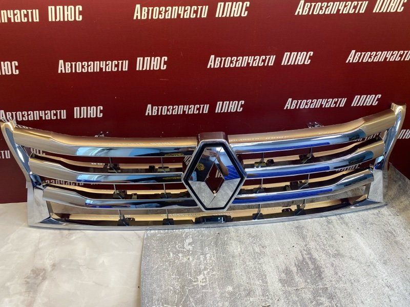 Решетка радиатора - фото 1