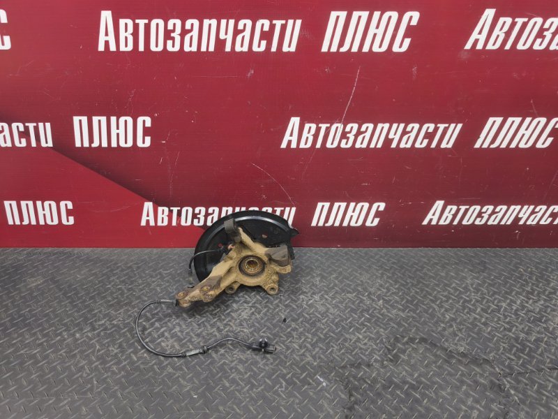 Кулак поворотный - фото 1