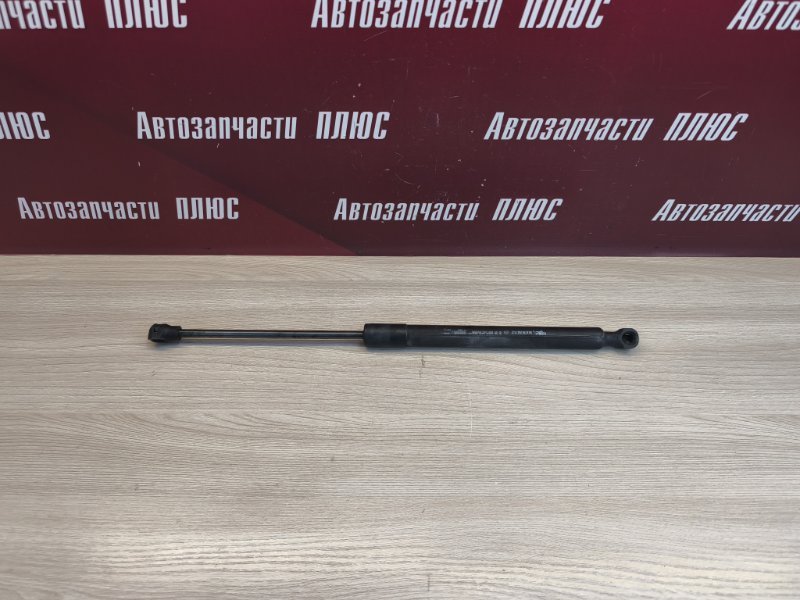 Амортизатор багажника - фото 1