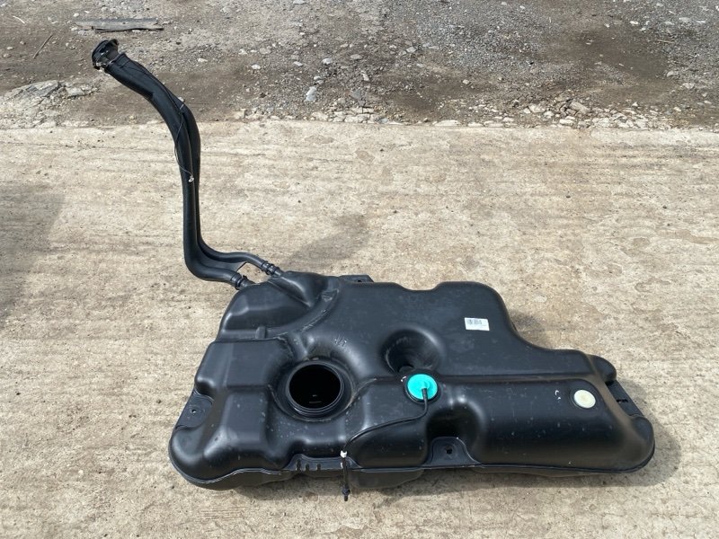 Топливный бак - фото 1