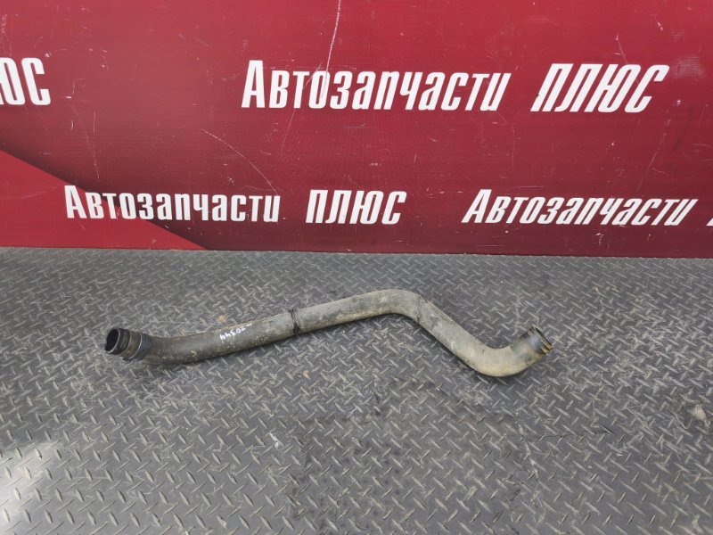 Патрубок радиатора нижний - фото 1