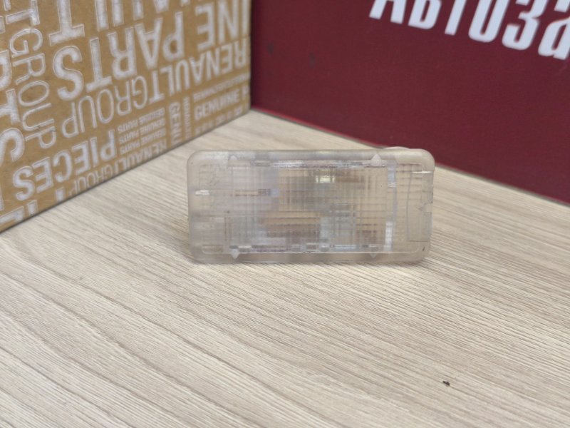 Плафон подсветки багажника - фото 2