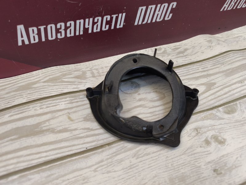 Горловина лючка бензобака - фото 7