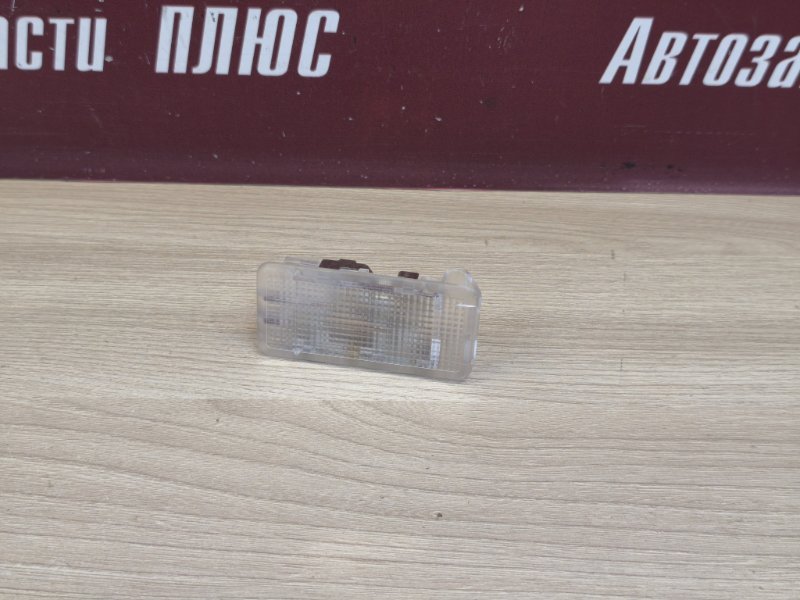 Плафон освещения багажника - фото 2