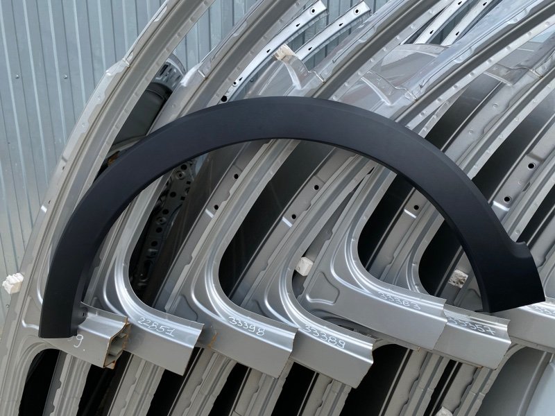 Накладка     крыла - фото 1