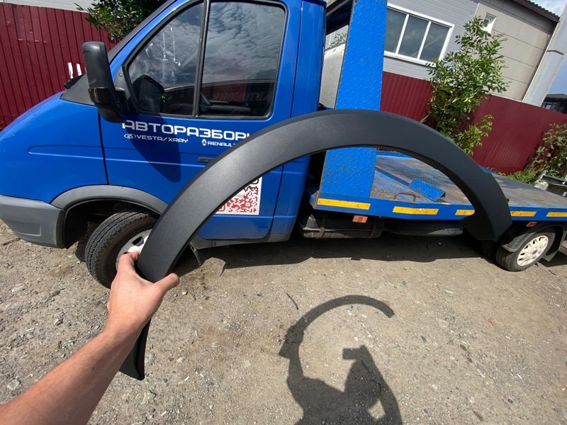 Накладка     крыла - фото 1