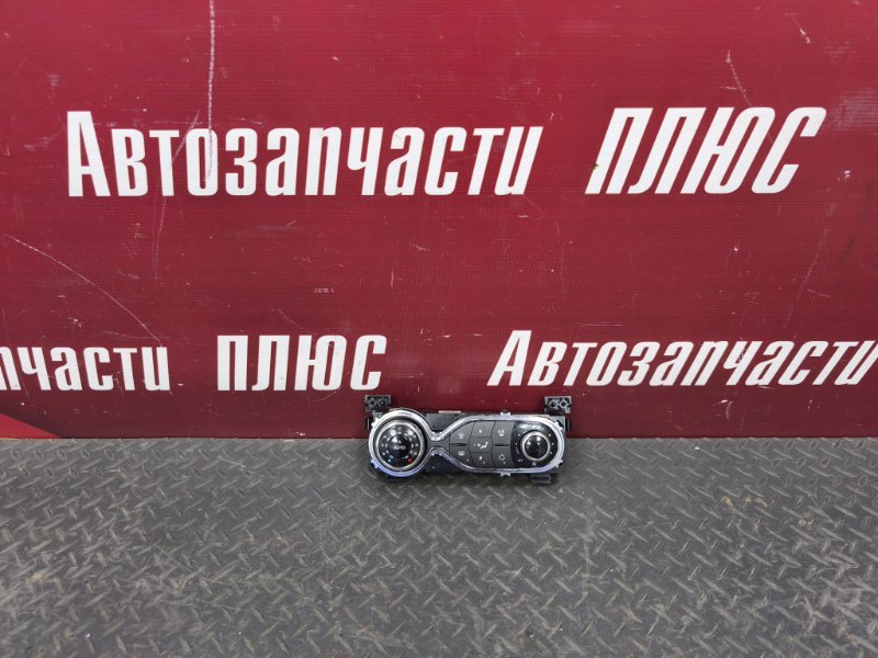 Блок управления климат контролем - фото 1