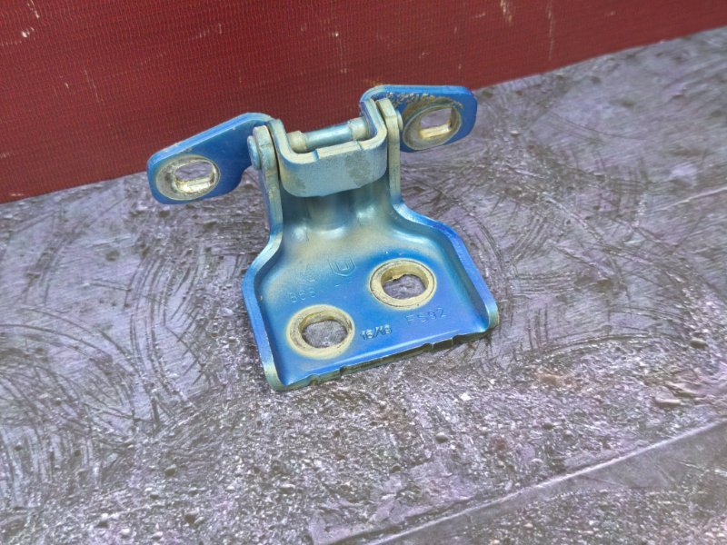 Петля двери - фото 5