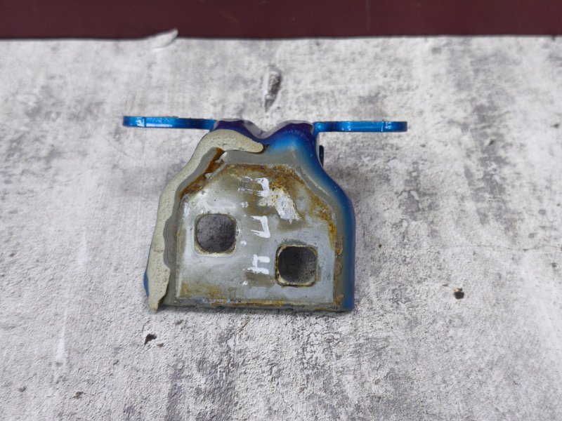 Петля двери - фото 7