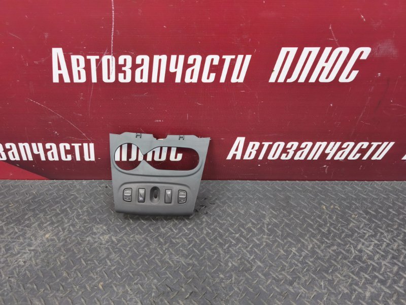 Накладка центральной консоли - фото 1