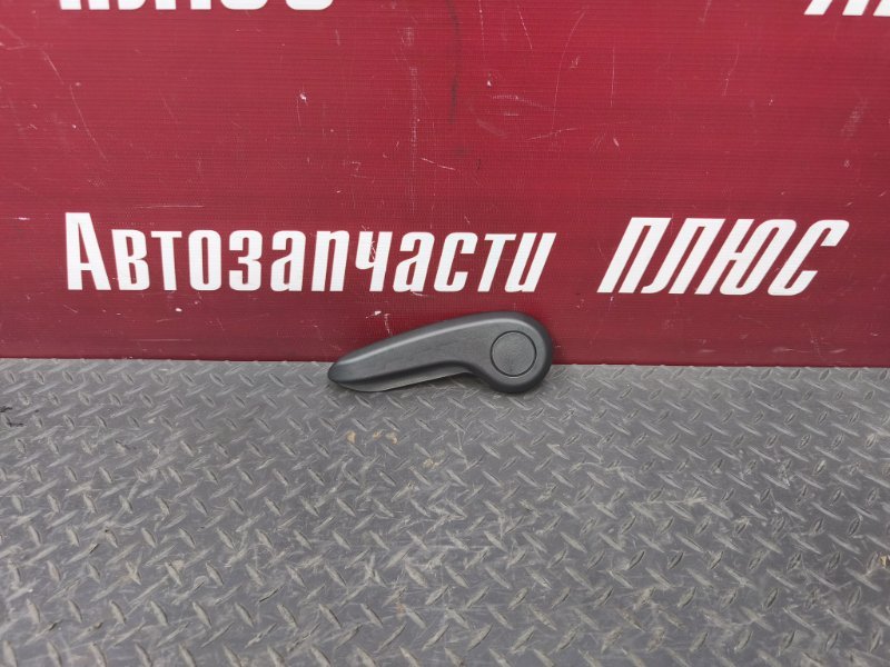 Ручка регулировки сидения по высоте - фото 1