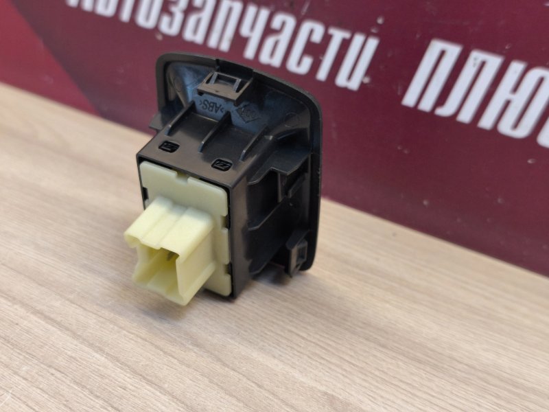 Кнопка стеклоподъемника - фото 7