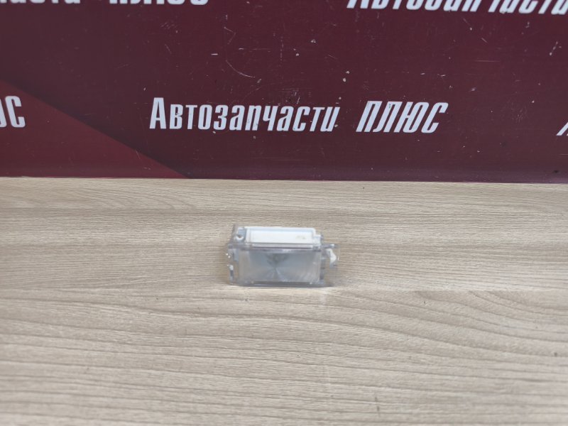 Плафон подсветки багажника - фото 1