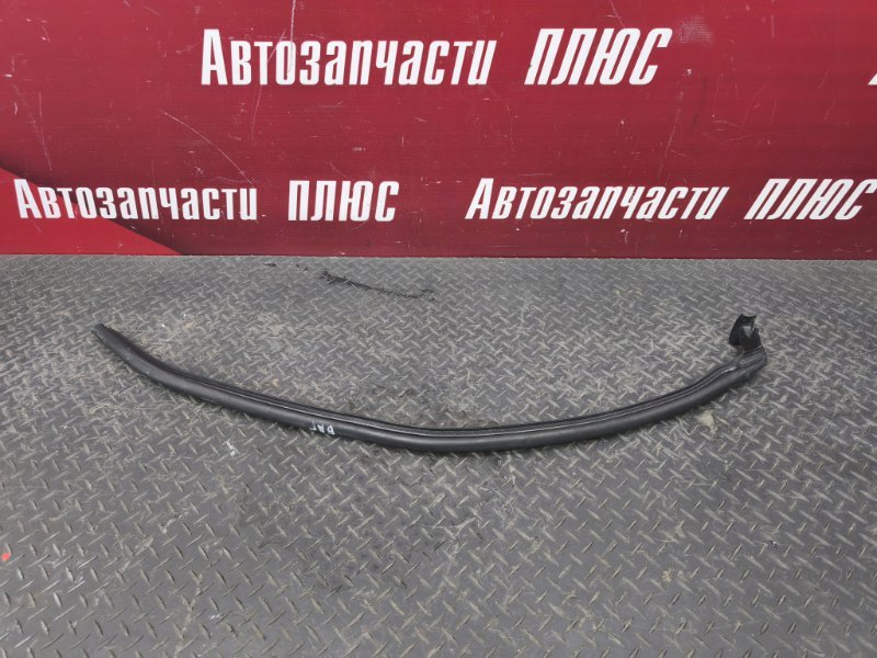 Уплотнитель багажника - фото 1