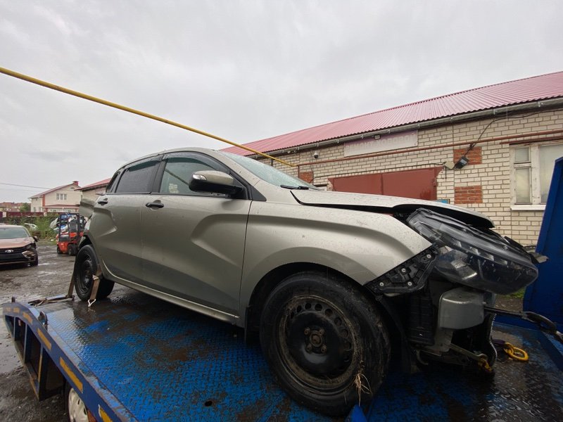 Машина в разбор - фото 1