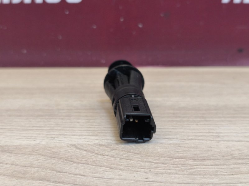 Концевик двери багажника - фото 4