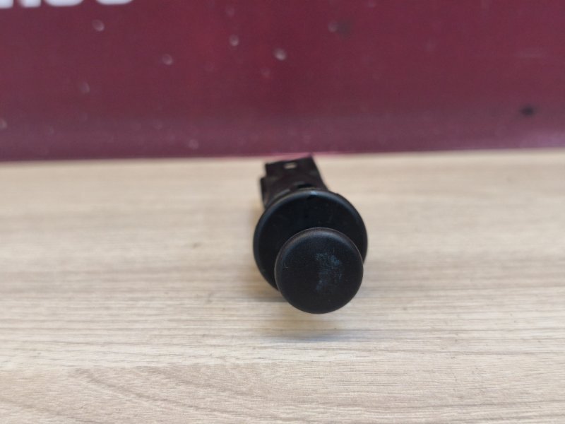 Концевик двери багажника - фото 6