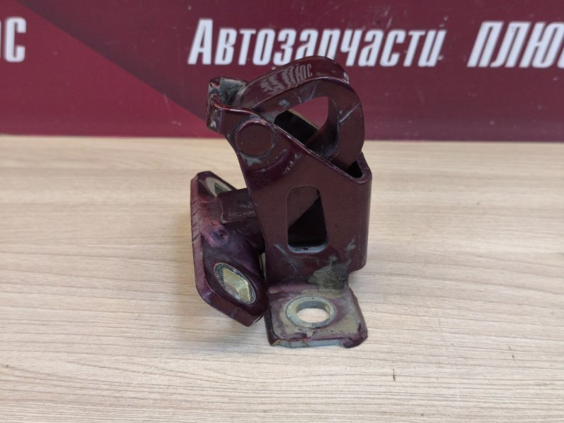 Петля двери багажника - фото 5