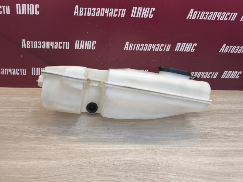 Бачок омывателя - фото 2