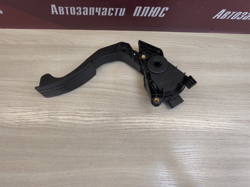Педаль газа - фото 2